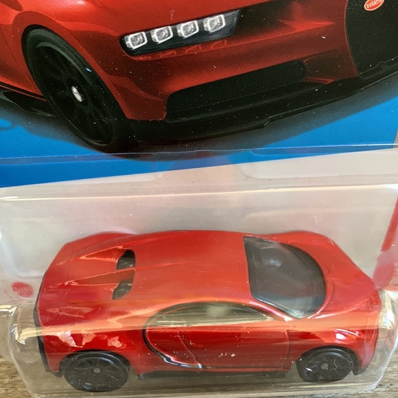 16 Bugatti Chiron Hot Wheels Exotic Car Mainline Casting 2024 Hotwheels New - Picture 3 of 6